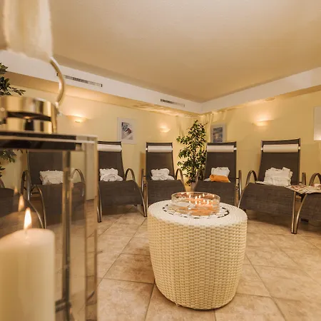 Finkenbergerhof 3*