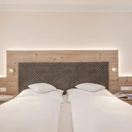Finkenbergerhof 3*