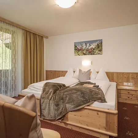 Finkenbergerhof 3*