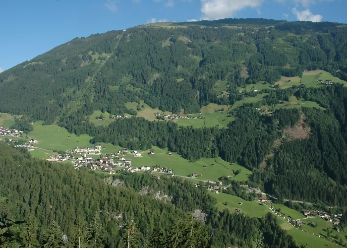 Finkenbergerhof Hotel 3*