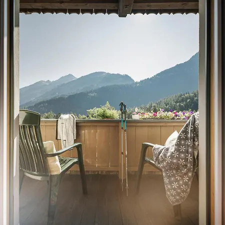 Finkenbergerhof 3*