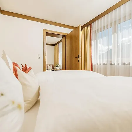 Finkenbergerhof 3*