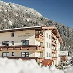 Finkenbergerhof Отель 3*