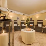 Finkenbergerhof 3*